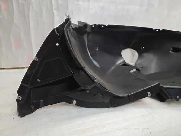 Skoda Superb III Left Wheel Arch OEM image 5