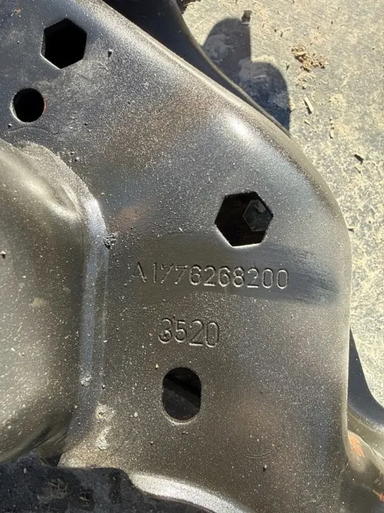 Mercedes A-Klasse W177 Sleeënkar OEM A1776268200 image 3