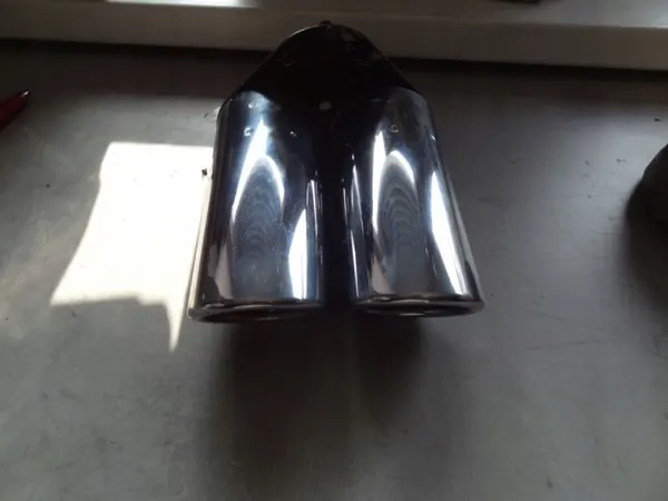 Audi A3 8V Pakopääntuput OEM 8V0253825 - Käytetty image 2