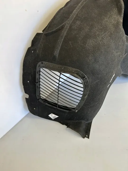 AUDI Q7 4L Front Right Wheel Arch 4L0809962C image 2