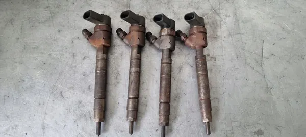 Jeep Grand Cherokee WJ 2.7CRD Injektor 0445110098 image 2