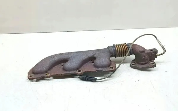 Pakoputken keräin OEM 21052110G Jeep Grand Cherokee image 2