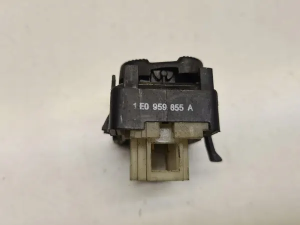 Interruptor de janela lado direito VW Golf IV Cabrio image 2