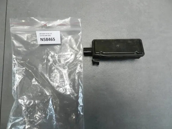 Alojamento LED VW Golf VIII OEM 5H0941654G image 3