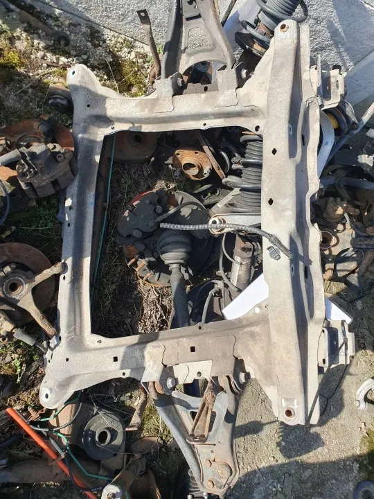 Motorfäste frambalk zinkad OEM Renault Clio II 1.2 image 8