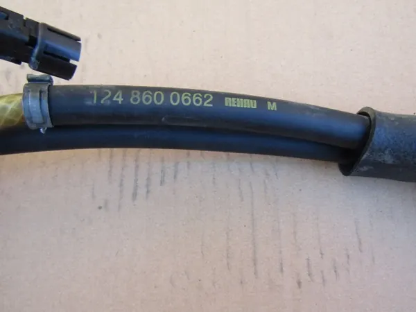 OEM 1248600662 Válvula e Mangueira Limpador W124 image 9