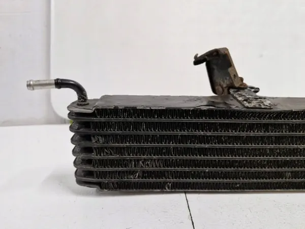 Mitsubishi Outlander III Öljynjäähdytin OEM 9499D169 image 3