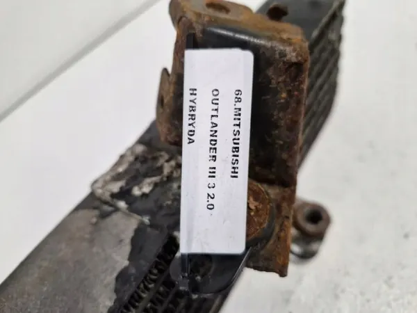 Mitsubishi Outlander III Öljynjäähdytin OEM 9499D169 image 9