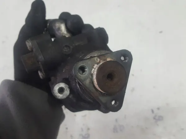 Bomba de direção assistida Seat 3R0145155A image 4