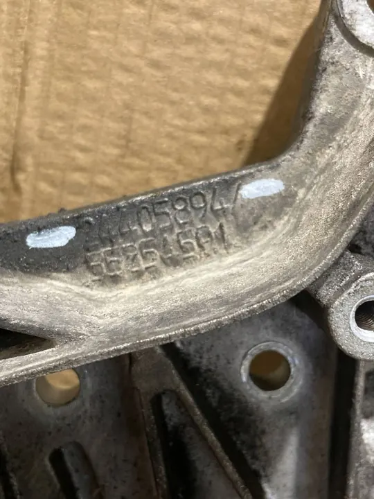 Opel OE 24405894 oliepomp gebruikt image 3