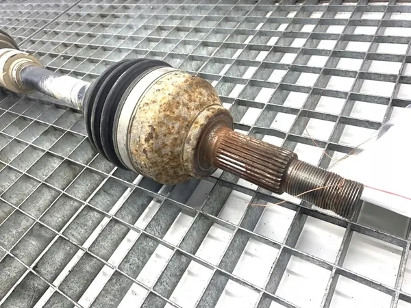 Höger Framdrevaxel Nissan Qashqai J10 39100JD52B image 2