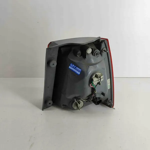 KIA Sorento 2012 Luz Trasera Izquierda image 2