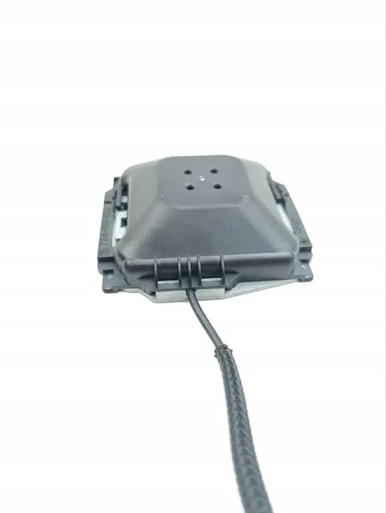 Mercedes-Benz antennivahvistin OEM A2319050100 image 6