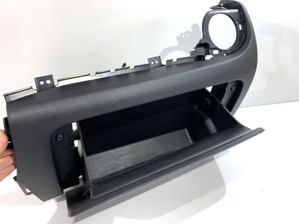 Boîte à gants passager OEM 84540-J9000 Hyundai Kona image 3