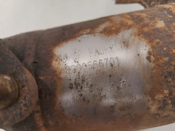 Renault OE 82 00 566 701 Katalysator image 4