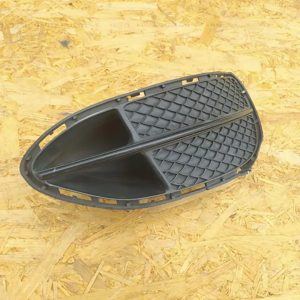 Grille de pare-chocs avant droite Mercedes W212 A2128852022 image 2