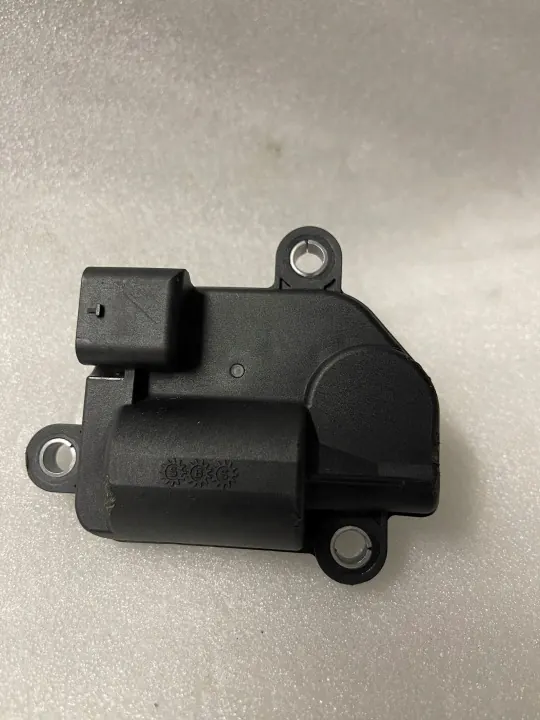 Actionneur de clapet d'échappement OEM 8S0133246D Audi TT image 2