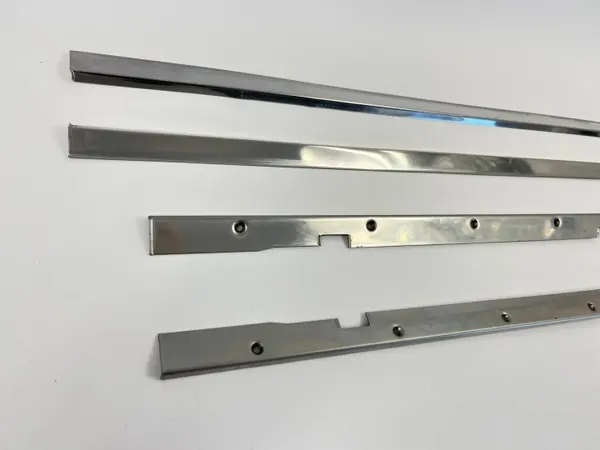 Guides de toit ouvrant chrome OEM SDV05291 Mercedes W124 image 5