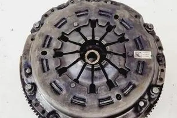 Kit de embreagem OPEL ASTRA K 1.4L 2019 image 9