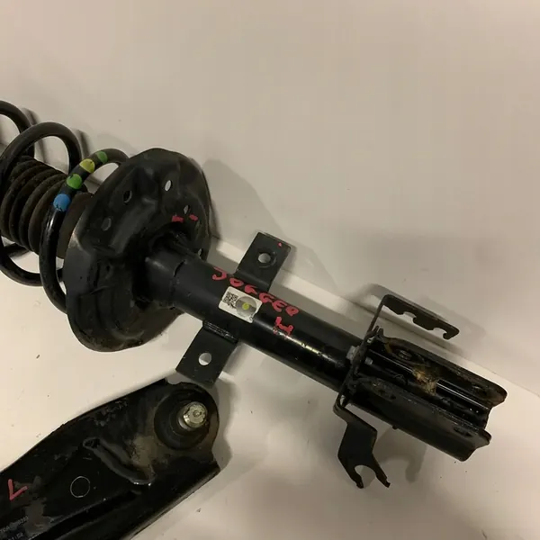 Sospensione sinistra Dacia Jogger 1.6 E-TECH Hybrid image 6