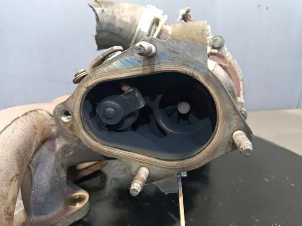 Turbo usado OEM 03C145701K para VW Touran 1.4 TSI image 4