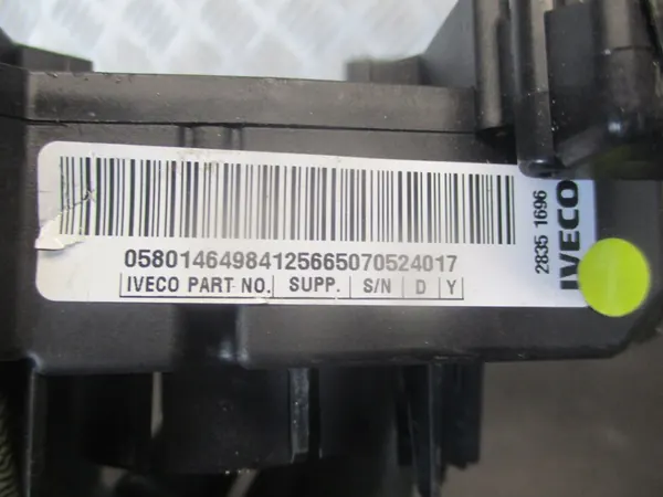 MANETKA IVECO DAILL II 14-19 image 7