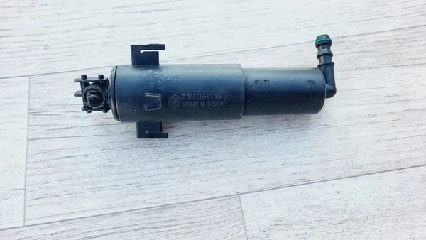 BMW E92 E93 Xenon Headlight Washer 61674872040 image 2