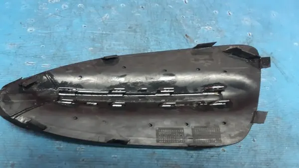 Grille de pare-chocs Mercedes B w246 A2468852822 image 3