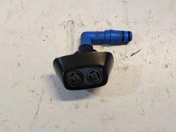 Saab 9-3 2005 Right Washer Nozzle image 2