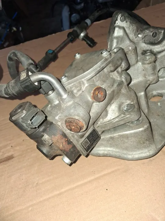 Pompe à injection haute pression OEM 31432135 Volvo S90/V90 image 2