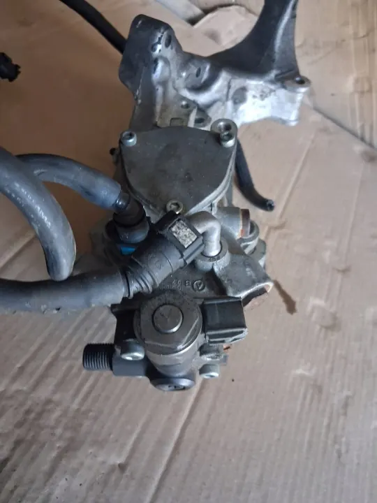 Pompe à injection haute pression OEM 31432135 Volvo S90/V90 image 3