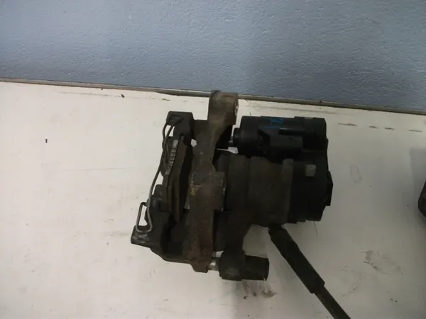 Remklauw Set OEM 5Q0615405 voor VW SEAT SKODA image 5