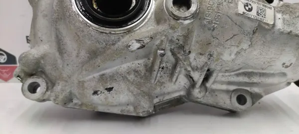 BMW X3 G01 Etudifferentiaali OEM 8679977 image 8