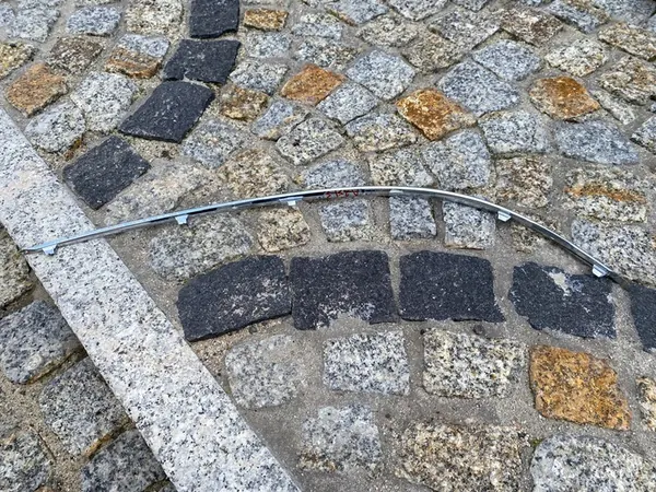 MERCEDES CLASSE B LISTELLO CROMATO ANTERIORE DESTRO 1698851374 image 7