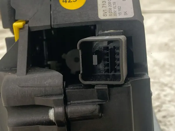 Audi A3 S3 8V Växelspak OEM 8V1713023M - Begagnad image 6