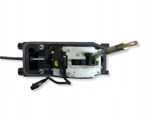 Audi A3 S3 8V Växelspak OEM 8V1713023M - Begagnad image 7