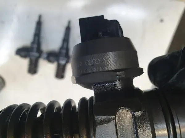 Pompe à injection OEM 038130073AG pour 1.9 TDI image 3