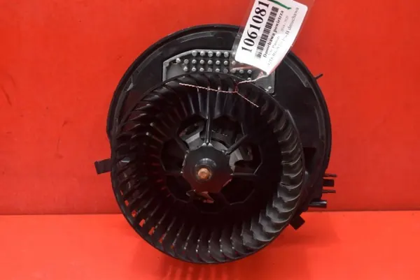 Bläserventil OEM 3Q1819021A för VW Passat B8 image 2