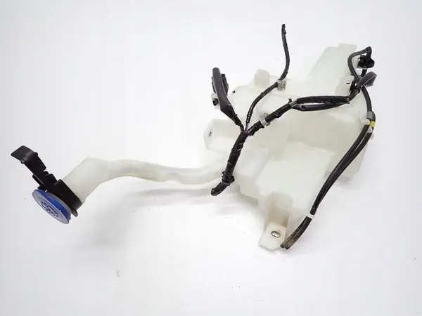 Pompe de réservoir de lave-glace Mazda CX-3 2015 OEM D10E67480 image 2