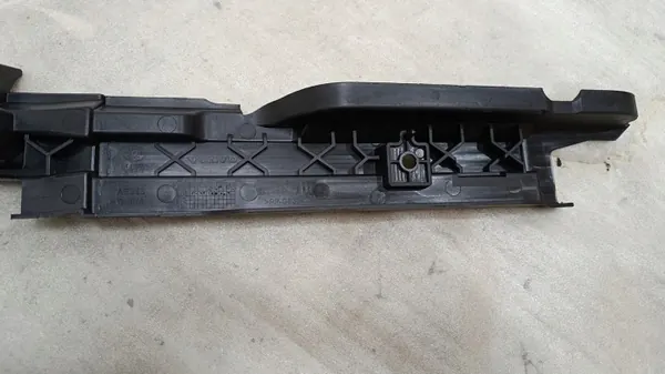 Vänster bagagegolvsstöd OEM 32149607 för Volvo image 3