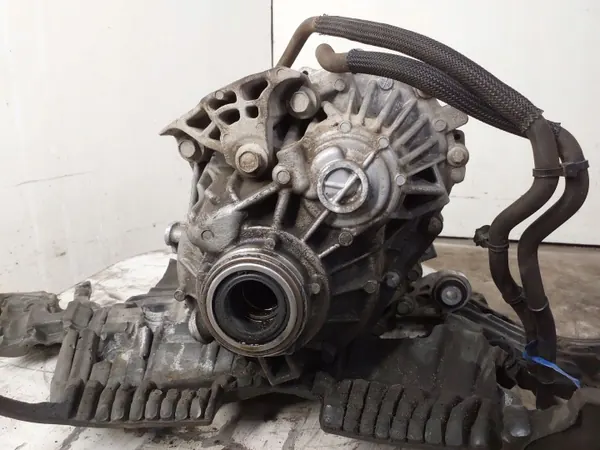 Moteur électrique Ford Mustang Mach-E 2021 OEM LJ987P261AC image 10
