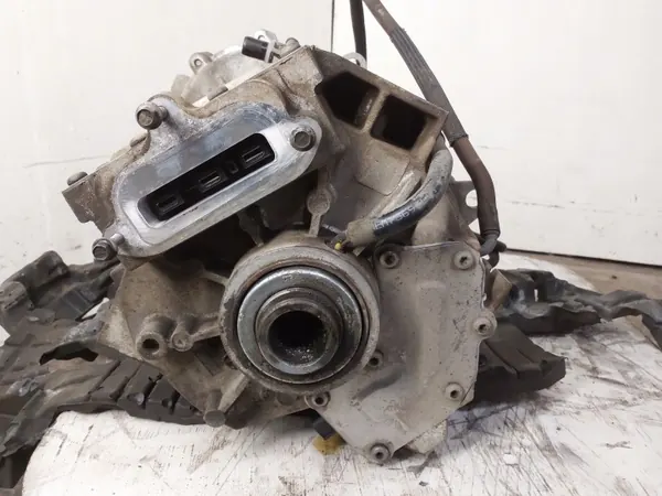 Moteur électrique Ford Mustang Mach-E 2021 OEM LJ987P261AC image 4