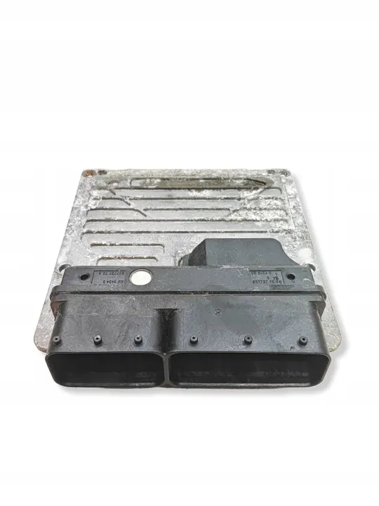 Unidad de Control del Motor ECU OEM A2711532391 Mercedes image 2
