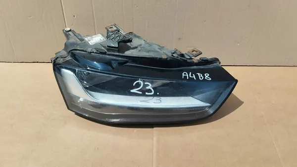 Faros delanteros izquierdo derecho Audi A4 B8 Lift image 2