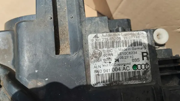 Faros delanteros izquierdo derecho Audi A4 B8 Lift image 3