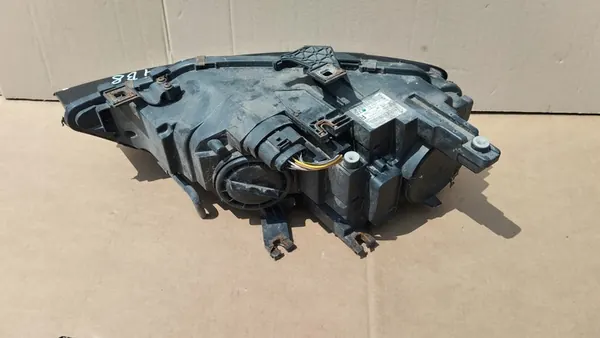 Faros delanteros izquierdo derecho Audi A4 B8 Lift image 4