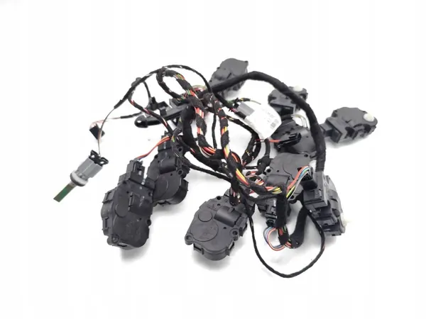 Conducto de aire Porsche Cayenne OEM 7P5971565A - Usado image 5