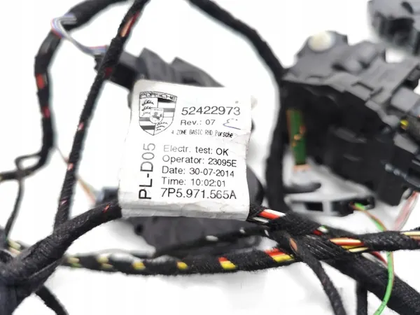 Conducto de aire Porsche Cayenne OEM 7P5971565A - Usado image 7