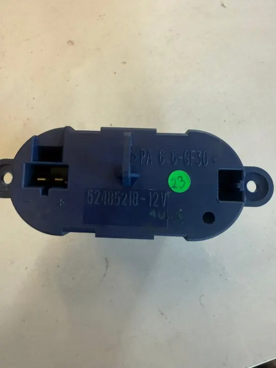 Puhallinvastus OEM 52485218-12V Renault Laguna II image 3