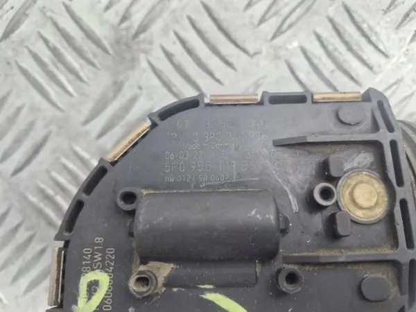 SEAT Altea ruitenwissermotor links OEM 5P0955119B image 3